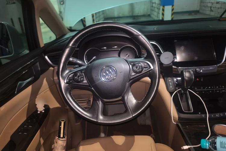 Used Buick GL8 2017 ES 28T Flagship Model China V Standard Steering Wheel