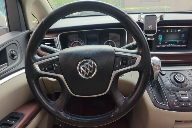 Used Buick GL8 2017 25S Luxury Version China V Standard Steering Wheel