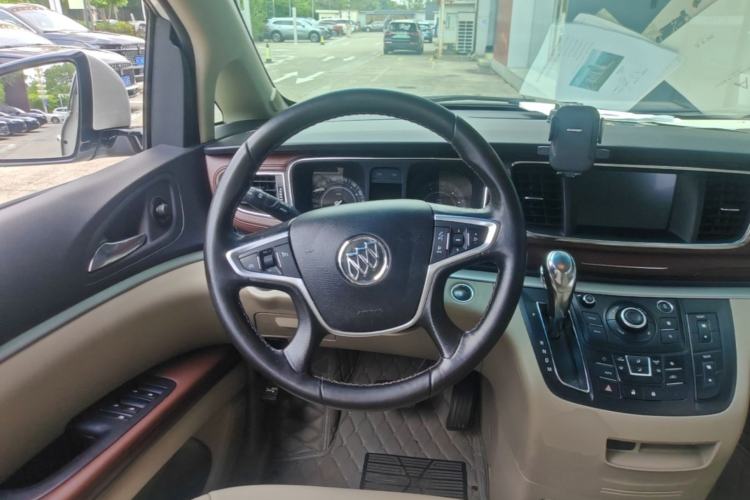Used Buick GL8 2017 25S Luxury Version China V Standard Steering Wheel