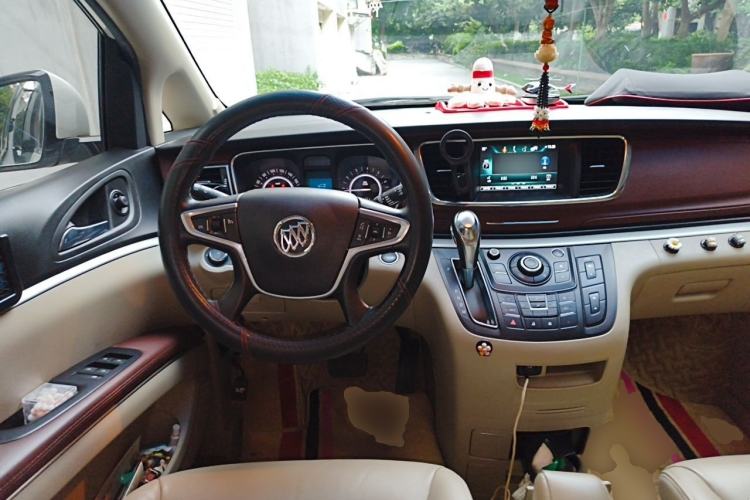 Used Buick GL8 2017 25S Luxury Version China V Standard Steering Wheel
