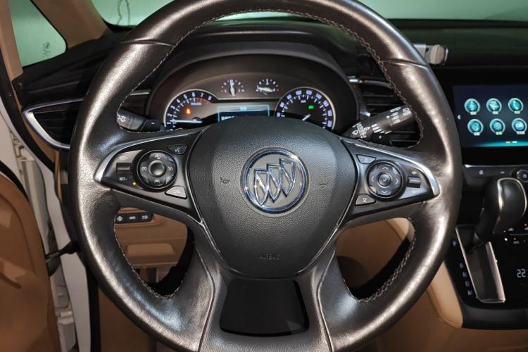 Used Buick GL8 2017 ES 28T Flagship Model China V Standard Steering Wheel