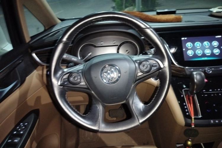 Used Buick GL8 2017 ES 28T Luxury Model China V Standard Steering Wheel