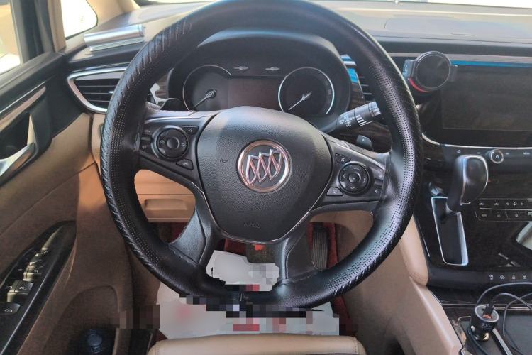 Used Buick GL8 2017 ES 28T Luxury Model China V Standard Steering Wheel