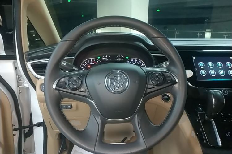 Used Buick GL8 2017 ES 28T Flagship Model China V Standard Steering Wheel