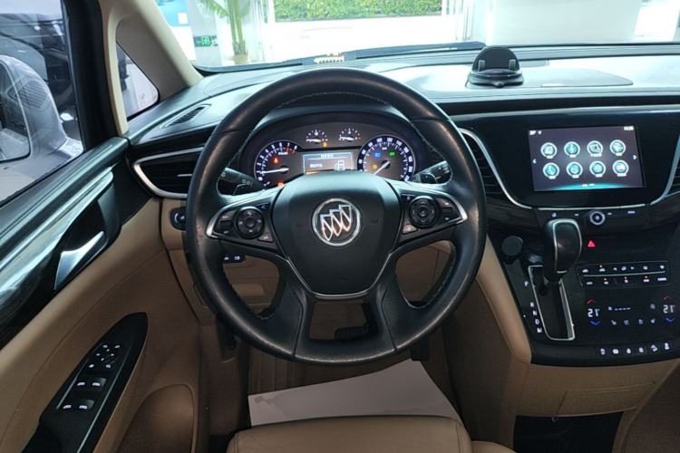 Used Buick GL8 2017 ES 28T Flagship Model China V Standard Steering Wheel