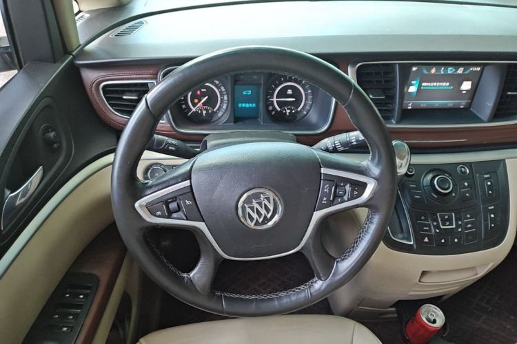 Used Buick GL8 2017 25S Prestige Version China V Standard Steering Wheel