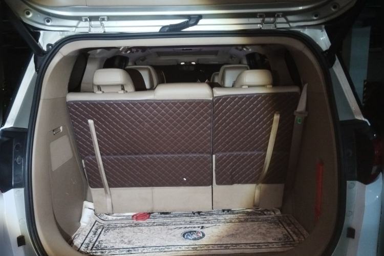 Used Buick GL8 2017 ES 28T Flagship Model China V Standard Trunk
