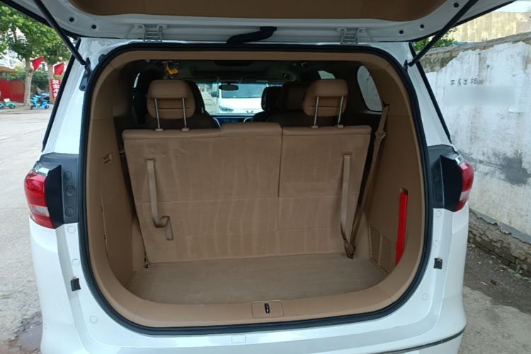 Used Buick GL8 2017 ES 28T Premium Version China V Standard Trunk
