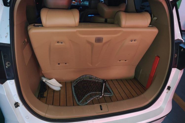 Used Buick GL8 2017 ES 28T Premium Version China V Standard Trunk