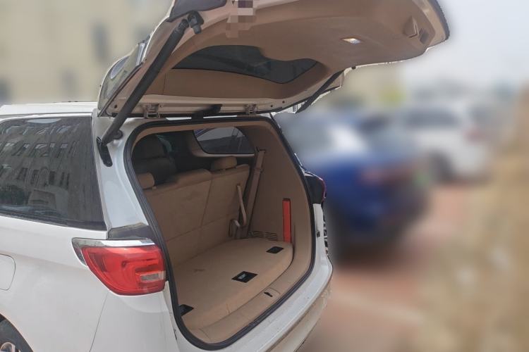 Used Buick GL8 2017 ES 28T Flagship Model China V Standard Trunk