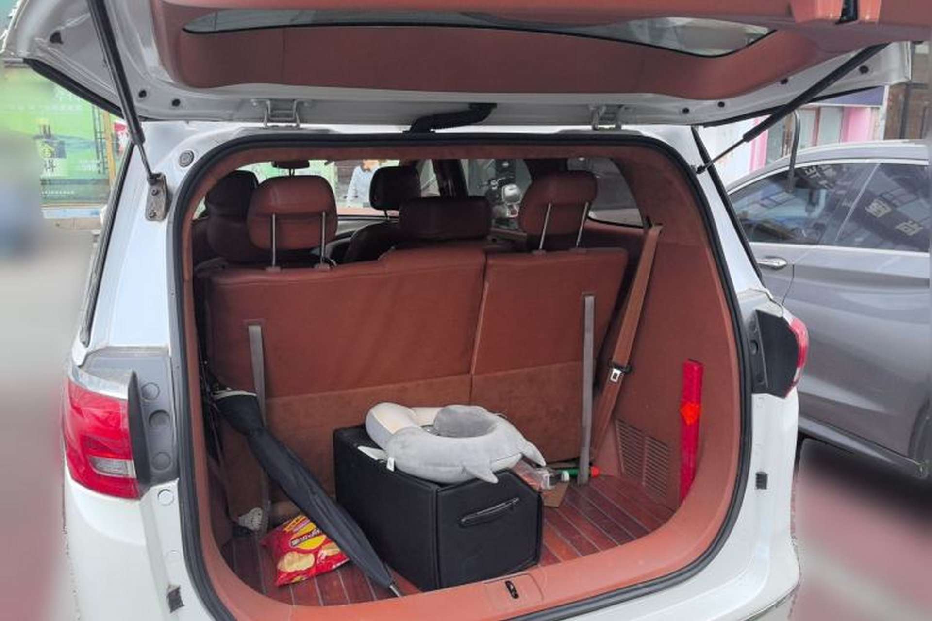Used Buick GL8 2017 ES 28T Comfort Model China V Standard Trunk
