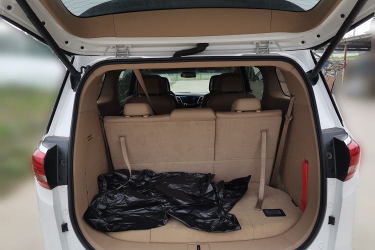 Used Buick GL8 2017 ES 28T Flagship Model China V Standard Trunk