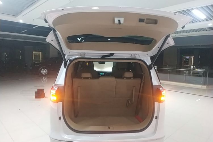 Used Buick GL8 2017 ES 28T Flagship Model China V Standard Trunk