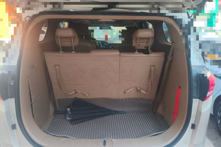 Used Buick GL8 2017 ES 28T Premium Version China V Standard Trunk