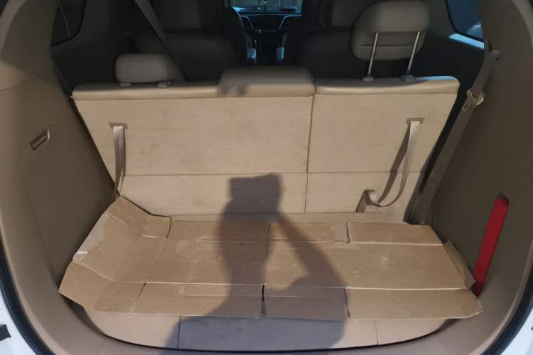 Used Buick GL8 2017 ES 28T Flagship Model China V Standard Trunk