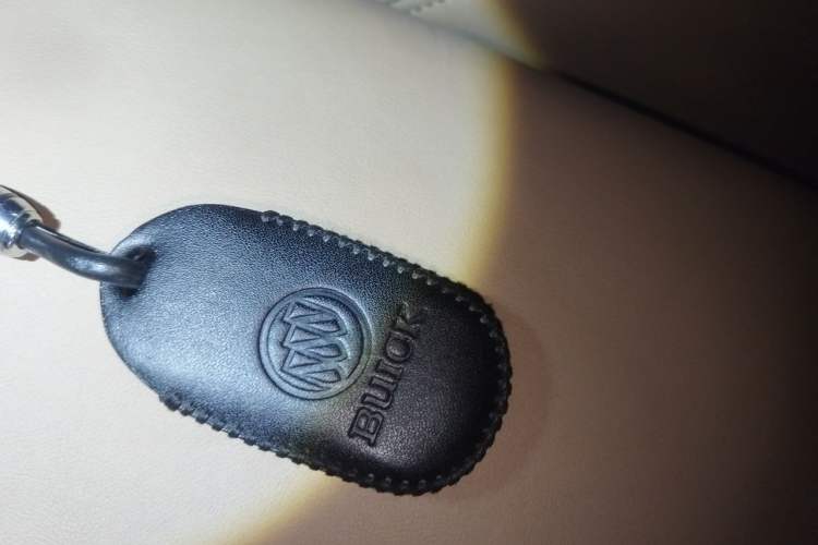 Used Buick GL8 2017 ES 28T Flagship Model China V Standard Vehicle Key