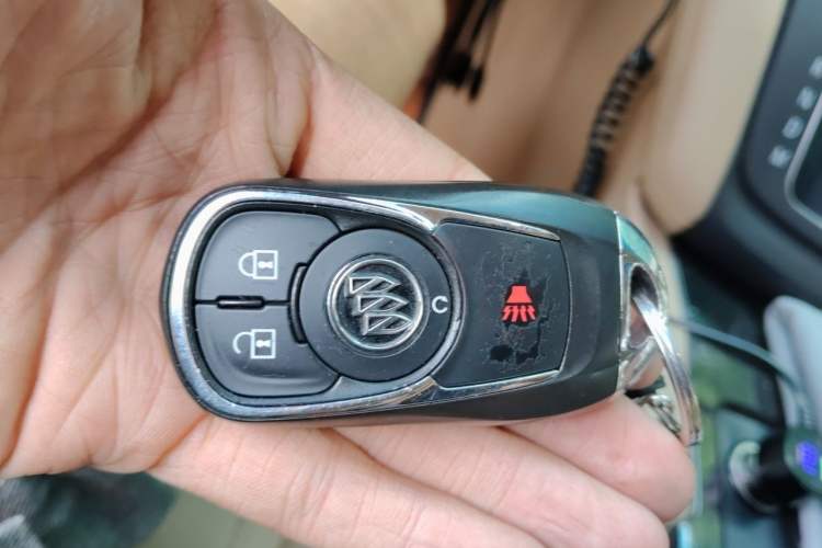 Used Buick GL8 2017 ES 28T Premium Version China V Standard Vehicle Key