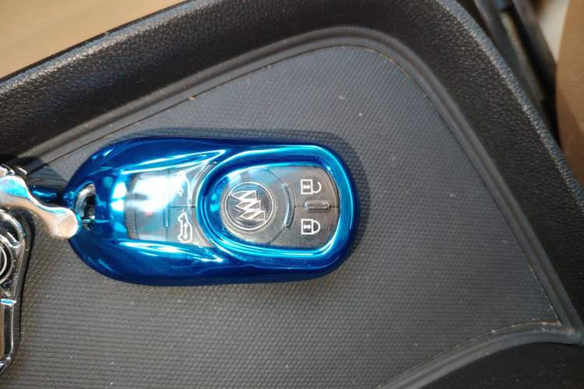 Used Buick GL8 2017 ES 28T Luxury Model China V Standard Vehicle Key