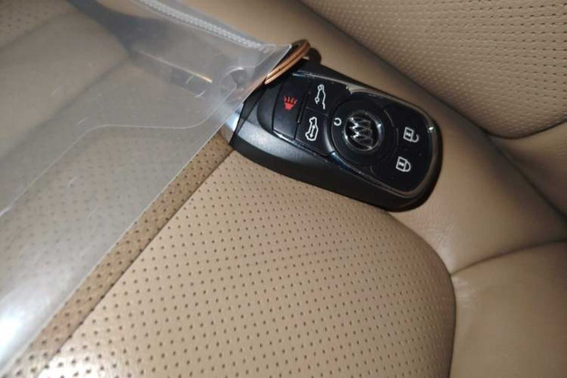 Used Buick GL8 2017 ES 28T Flagship Model China V Standard Vehicle Key