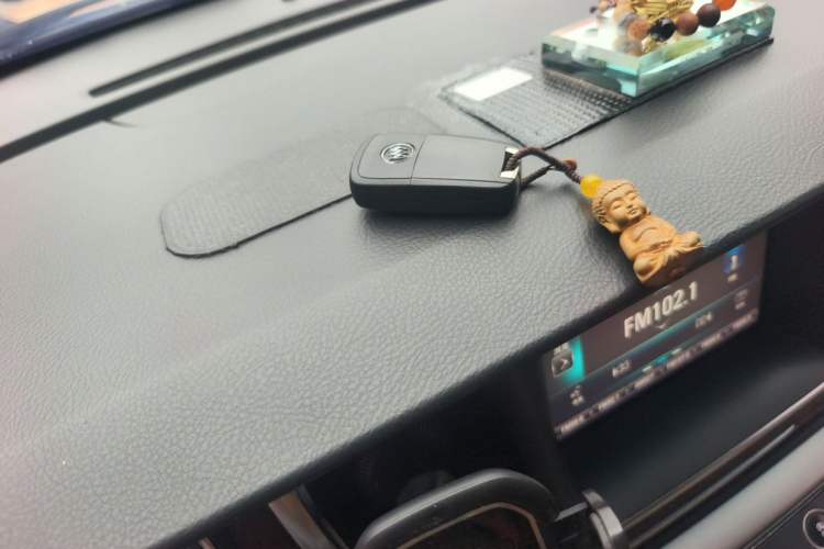Used Buick GL8 2017 25S Luxury Version China V Standard Vehicle Key