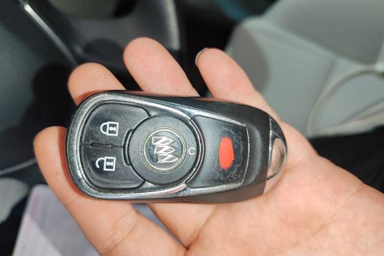 Used Buick GL8 2017 ES 28T Comfort Model China V Standard Vehicle Key