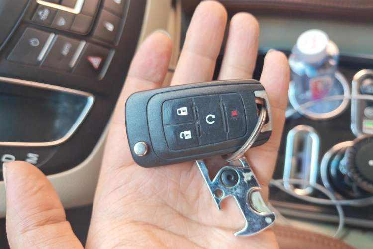 Used Buick GL8 2017 25S Comfort Version China V Standard Vehicle Key