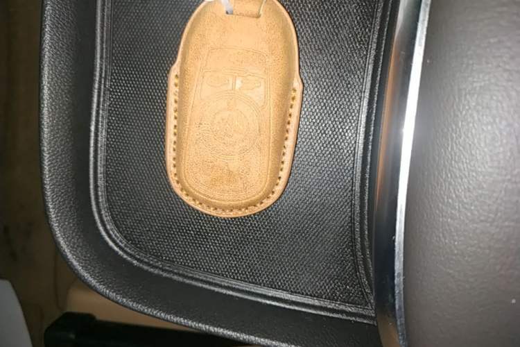 Used Buick GL8 2017 ES 28T Flagship Model China V Standard Vehicle Key