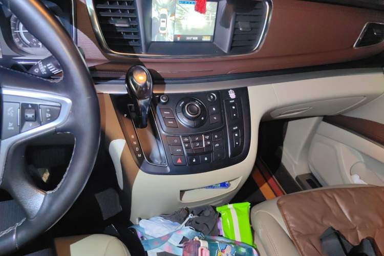 Used Buick GL8 2017 25S Comfort Version China V Standard Audio And AC Panel