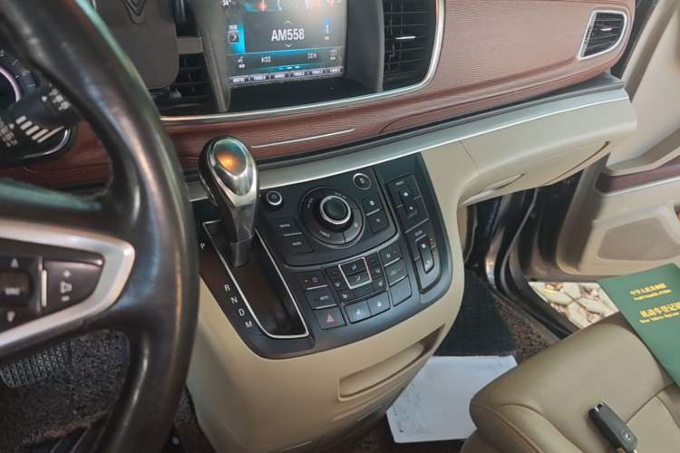 Used Buick GL8 2017 25S Prestige Version China V Standard Audio And AC Panel