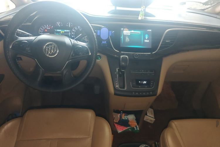 Used Buick GL8 2017 ES 28T Premium Version China V Standard Center Console