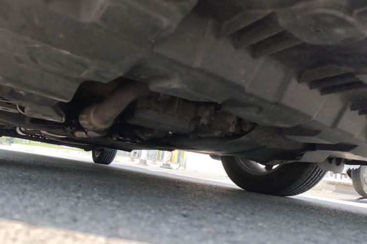 Used Buick GL8 2017 25S Prestige Version China V Standard Chassis Front