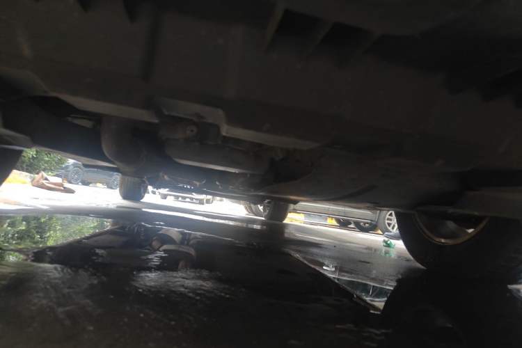 Used Buick GL8 2017 25S Comfort Version China V Standard Chassis Front