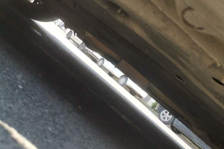 Used Buick GL8 2017 ES 28T Flagship Model China V Standard Chassis Front Left