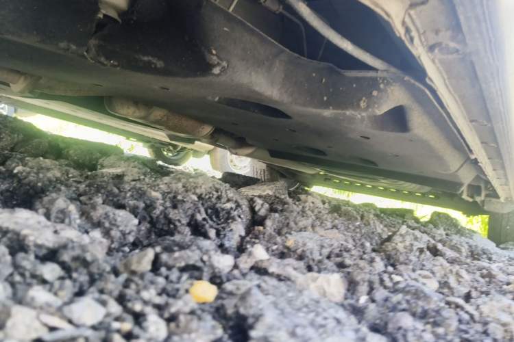 Used Buick GL8 2017 25S Comfort Version China V Standard Chassis Front Left