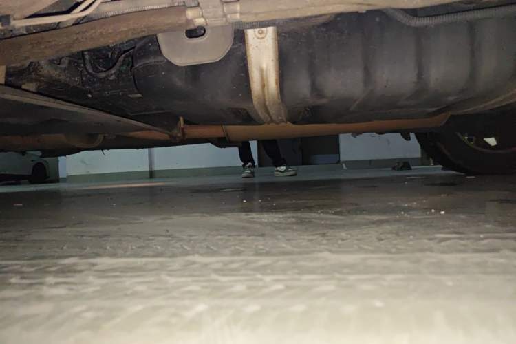 Used Buick GL8 2017 25S Prestige Version China V Standard Chassis Front Left