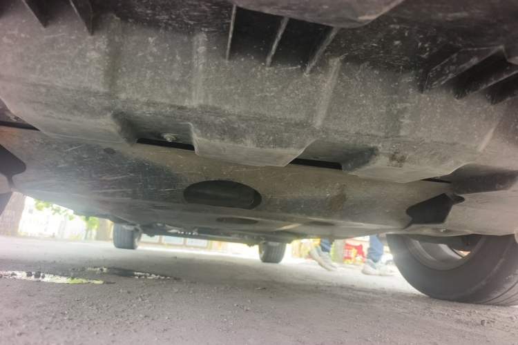 Used Buick GL8 2017 25S Luxury Version China V Standard Chassis Front