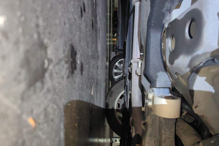 Used Buick GL8 2017 25S Comfort Version China V Standard Chassis Front Right