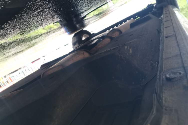 Used Buick GL8 2017 25S Comfort Version China V Standard Chassis Front Right