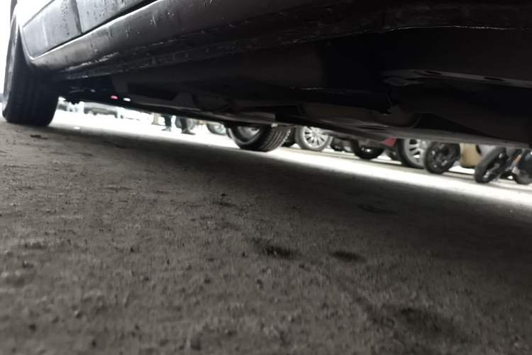 Used Buick GL8 2017 25S Luxury Version China V Standard Chassis Front Right
