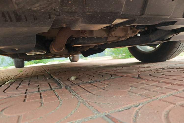 Used Buick GL8 2017 25S Prestige Version China V Standard Chassis Front Right