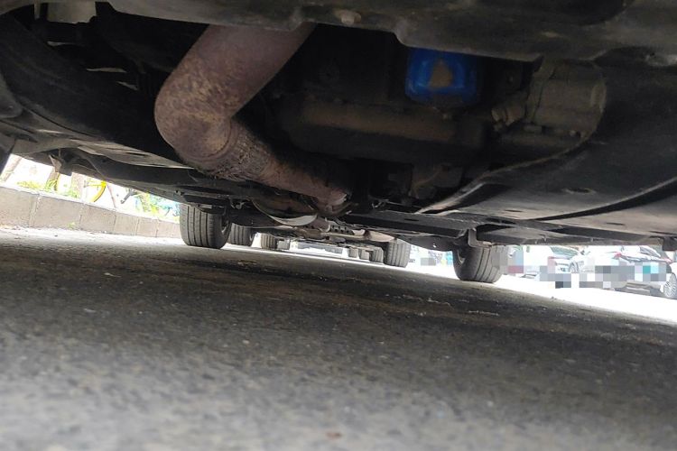 Used Buick GL8 2017 ES 28T Comfort Model China V Standard Chassis Front