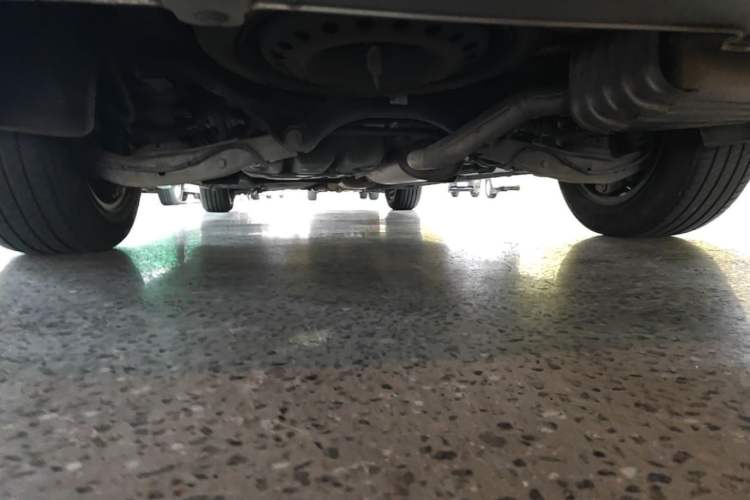 Used Buick GL8 2017 ES 28T Luxury Model China V Standard Chassis Rear