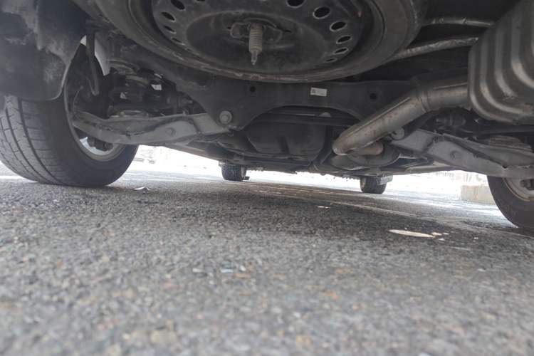 Used Buick GL8 2017 ES 28T Comfort Model China V Standard Chassis Rear