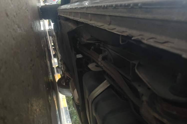 Used Buick GL8 2017 25S Comfort Version China V Standard Chassis Rear Left