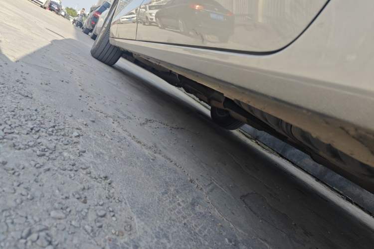 Used Buick GL8 2017 ES 28T Comfort Model China V Standard Chassis Rear Left