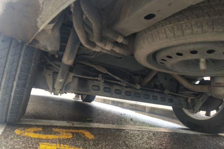 Used Buick GL8 2017 25S Luxury Version China V Standard Chassis Rear Left