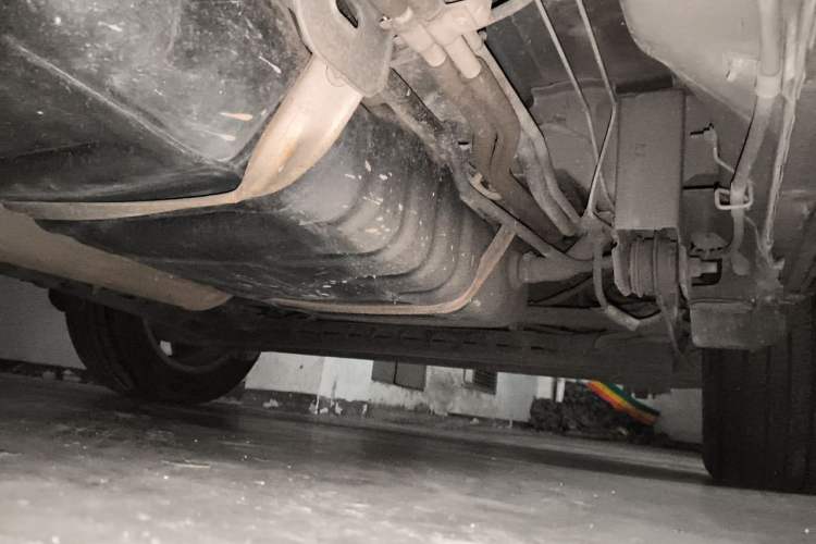 Used Buick GL8 2017 25S Comfort Version China V Standard Chassis Rear Left