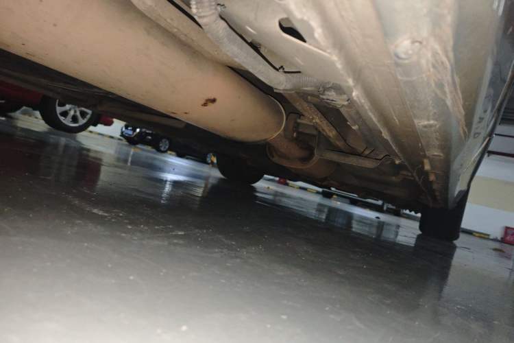 Used Buick GL8 2017 ES 28T Flagship Model China V Standard Chassis Rear Right