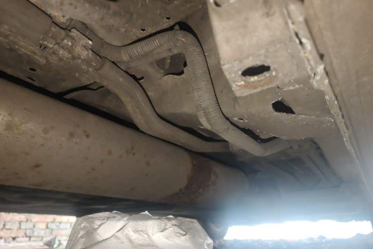 Used Buick GL8 2017 ES 28T Premium Version China V Standard Chassis Rear Right