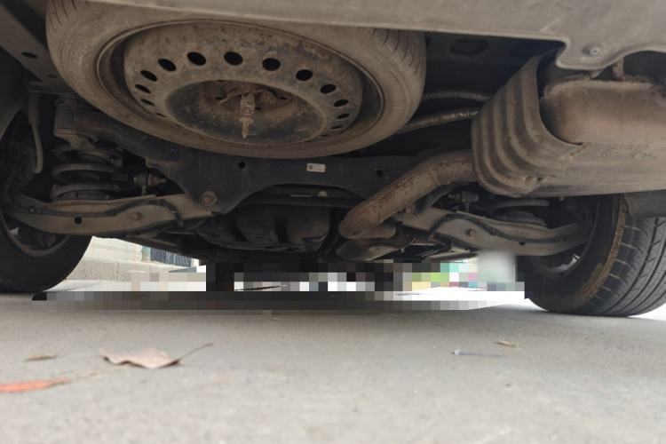Used Buick GL8 2017 ES 28T Comfort Model China V Standard Chassis Rear
